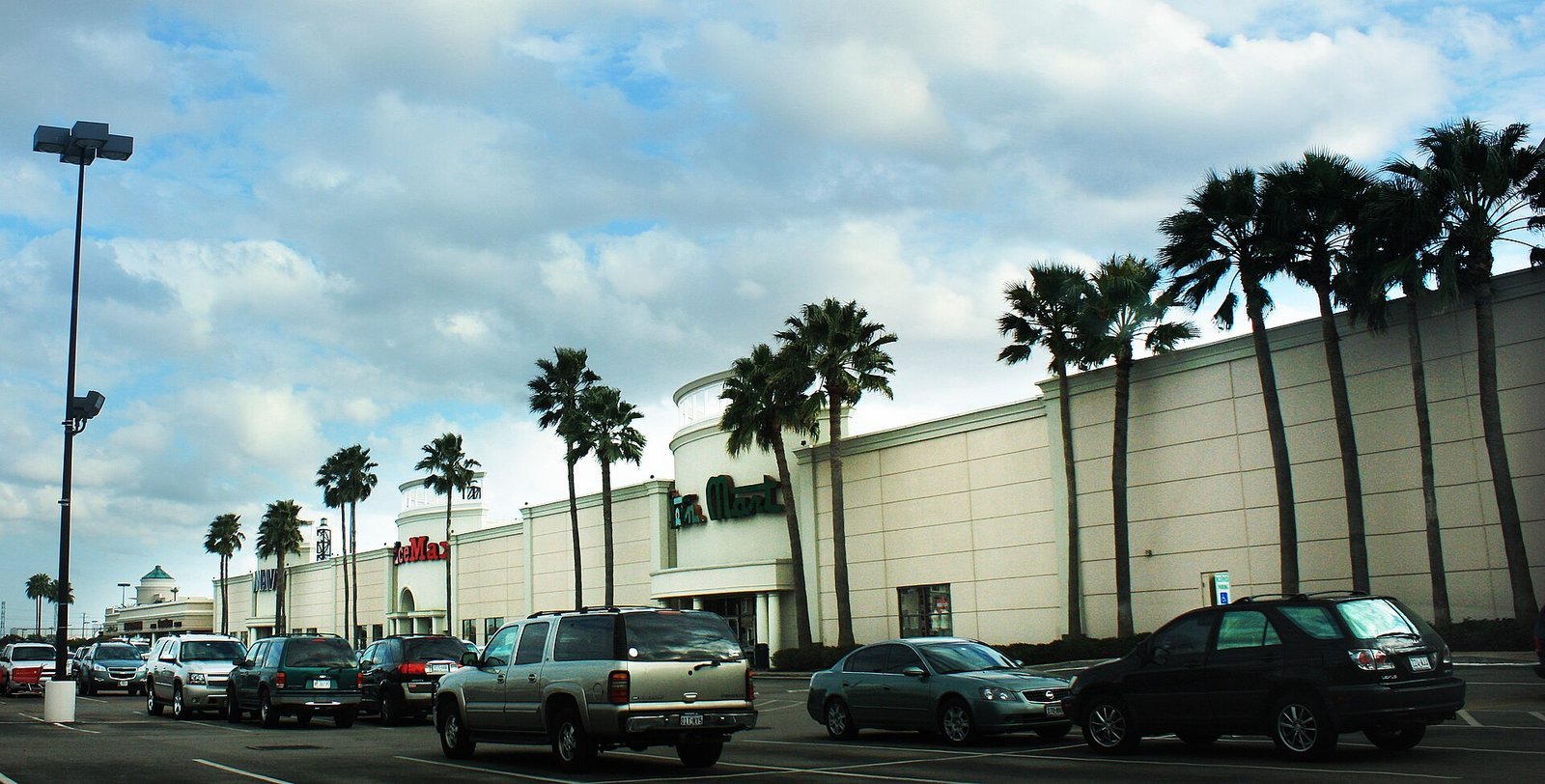 Meyerland Plaza storefronts in Houston